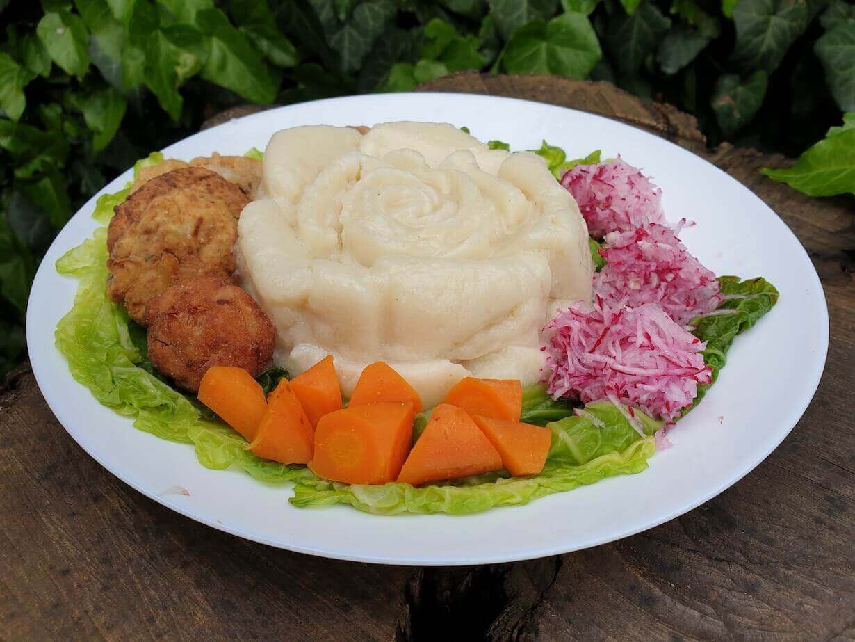 Köleses karfiol tofu fasírttal Köleses karfiol tofu fasírttal